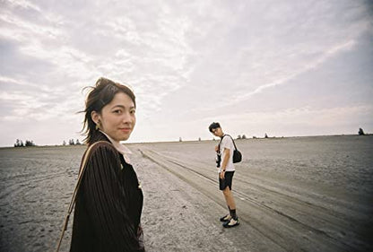 RETO Ultra Wide and Slim 35mm Reusable Daylight Film Camera - 22mm Wide Lens, Focus Free, Light Weight, Easy to Use (Teal) -123